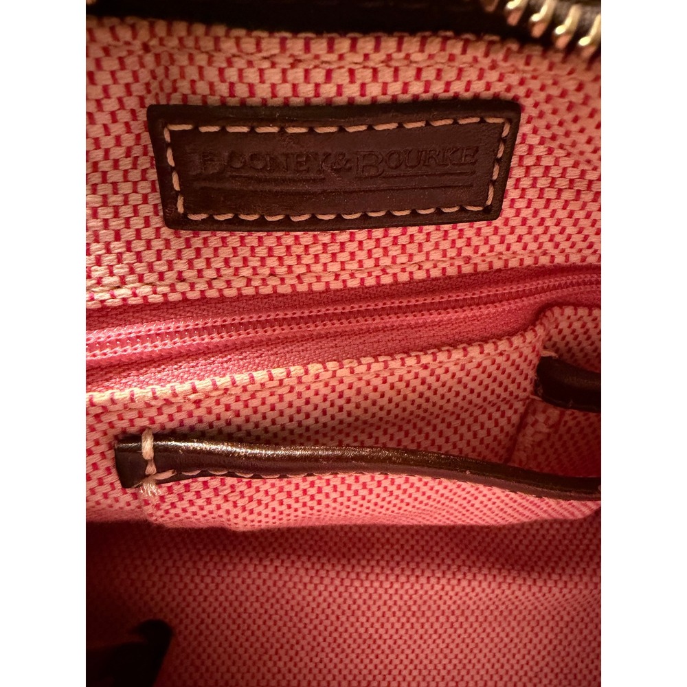 Flawed Gem! Dooney & Bourke Monogram Canvas Hobo Shoulder Bag Classic K7453142 - Picture 8 of 11